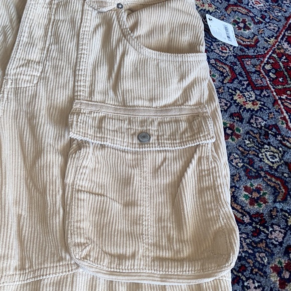 Free People We the Free. Beige corduroy slouch pants  fashion and roomy pockets - Picture 2 of 12